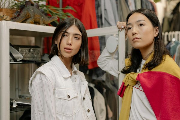 Essential Must-Haves for a Chic Weekend Getaway in the Lake District: The Ultimate Guide