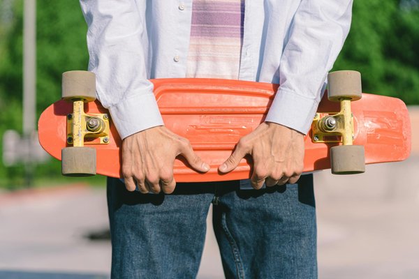 Discover the Secrets: Top Essential Oils for Scar Healing and Skin Renewal!