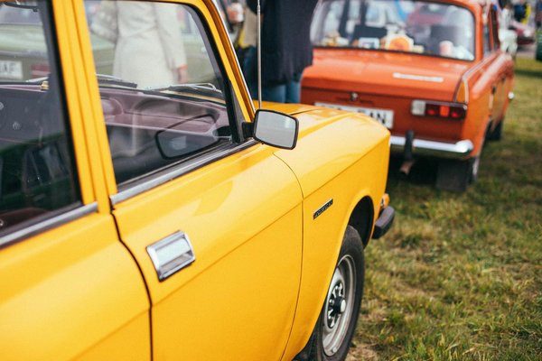 Elevate Your UK Winter Wardrobe: Expert Advice on Infusing Bold Patterns This Season